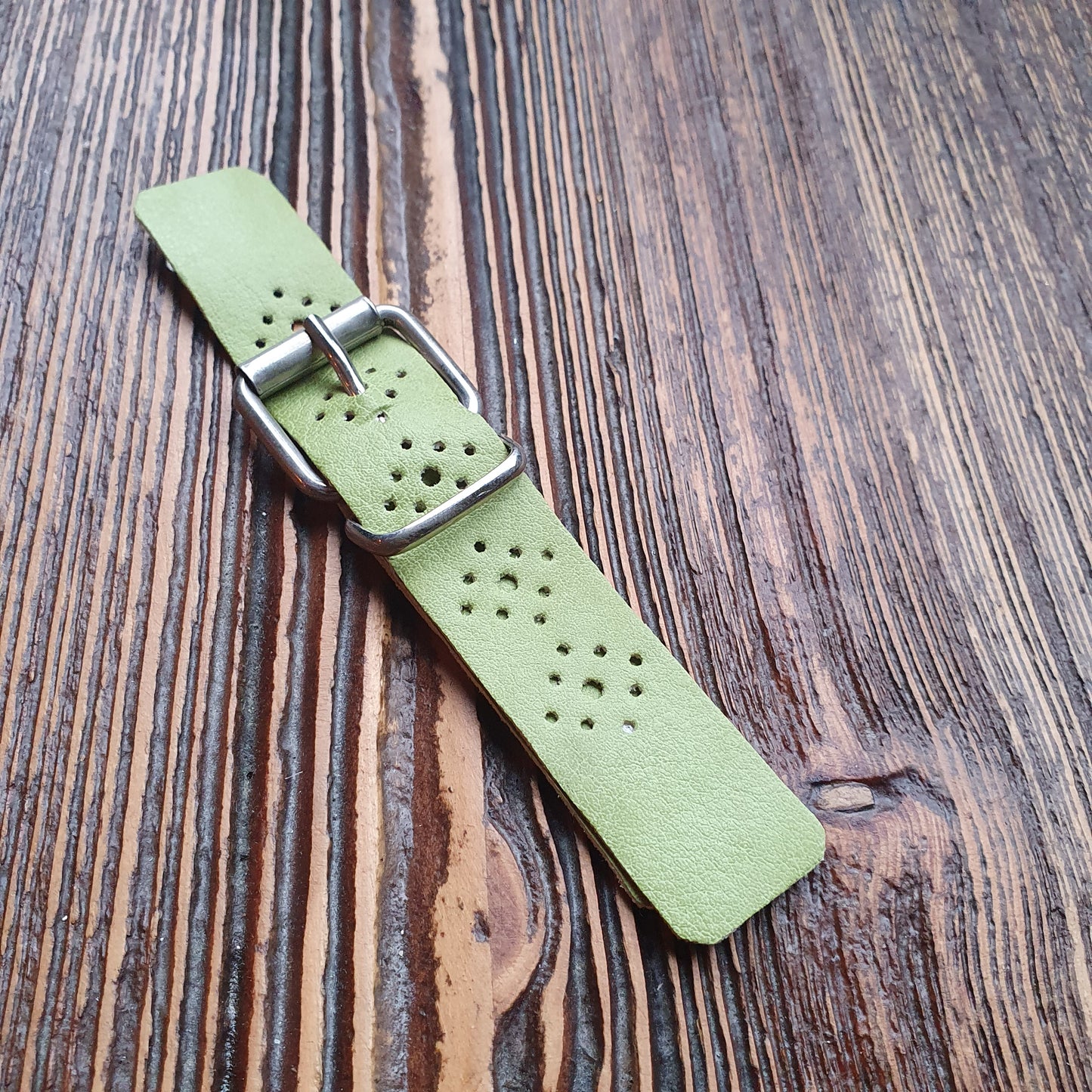 Sluiting 2-delig. Kunstleer Licht groen / Zilver. Verpakt 15 stuks