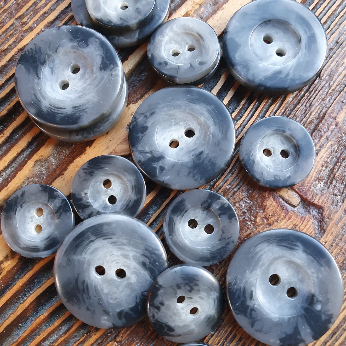 Polyester 2-gaats knoop verpakt per 100 stuks