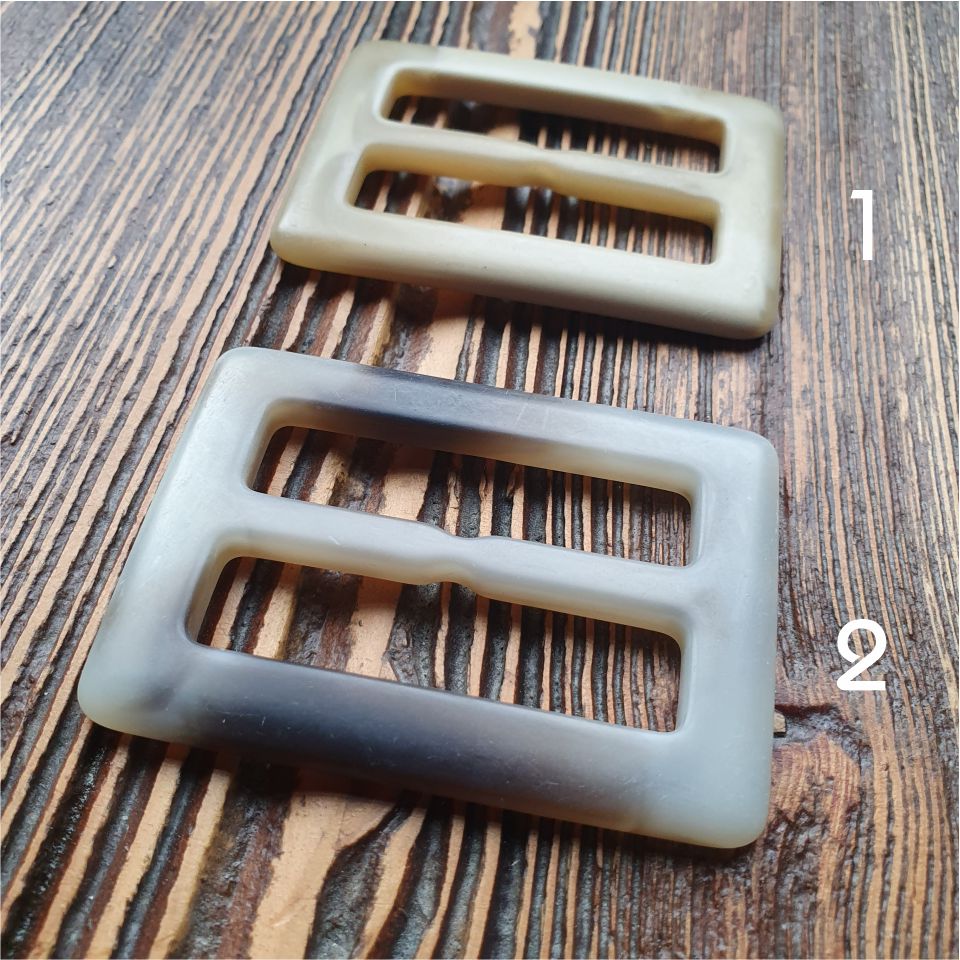 Gesp polyester. Binnenmaat 50mm. Verpakt per 25 stuks.