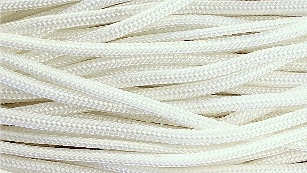 Vlaggenkoord 4mm stukken van 400cm. Verpakt per 100 stuks.