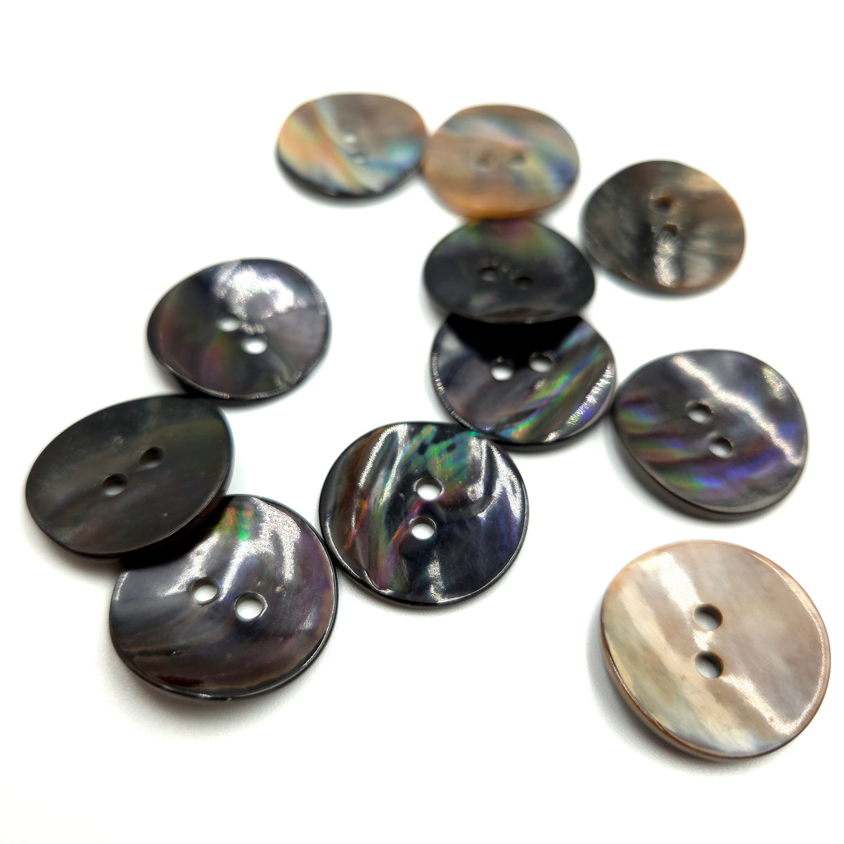 2-Hole Shell Button | Mussel Brown | 13mm, 20mm and 23mm | Per 100 pieces