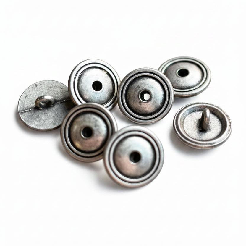 Zamak-Knopf mit Drahtöse 18mm Farbe Altnickel