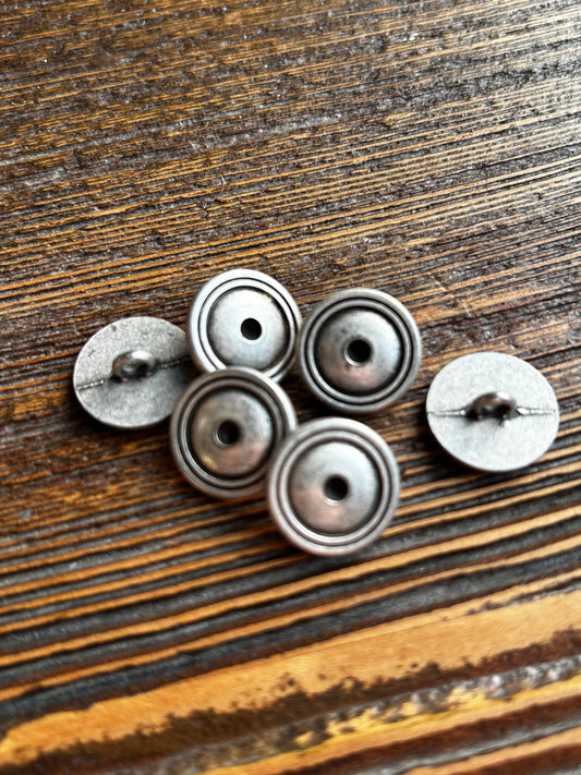 Zamak knoop met achtersteek 18mm Kleur Oud Nikkel